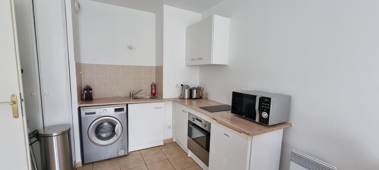 Proche Disney.Un Superbe Appartement Bien Desservi Bussy-Saint-Georges Luaran gambar